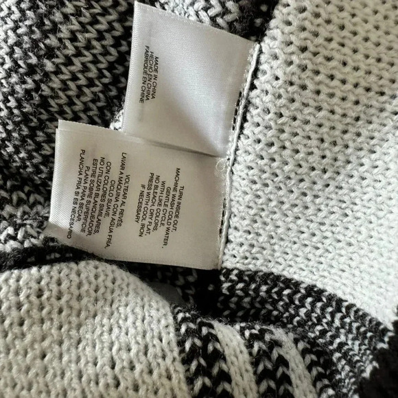 NWT Anne Klein Plaid Zip Front Poncho Sweater Black & White Womens size L - Picture 5 of 5